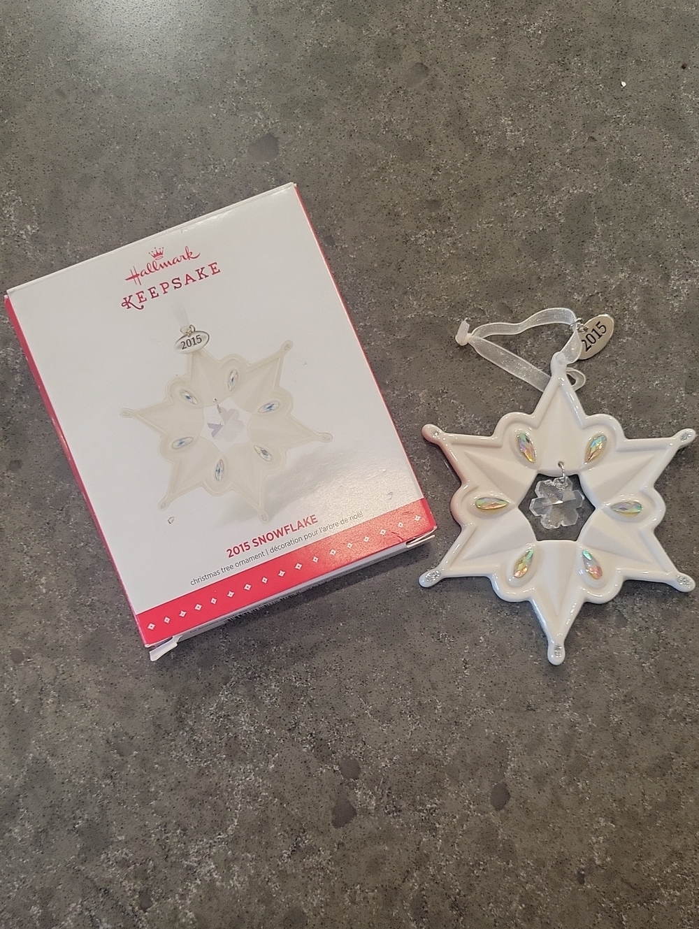 Hallmark 2015 White Snowflake Ornament